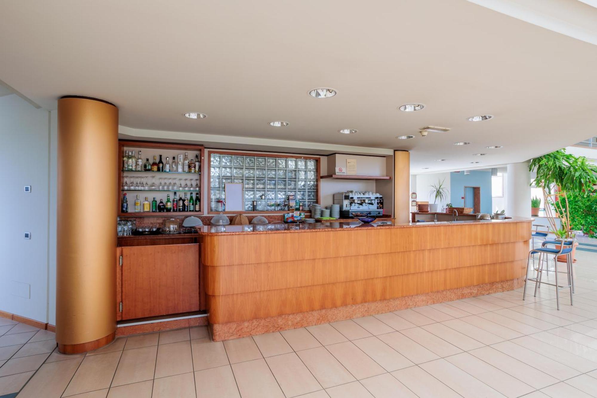 Eurhotel Fontevivo Zewnętrze zdjęcie