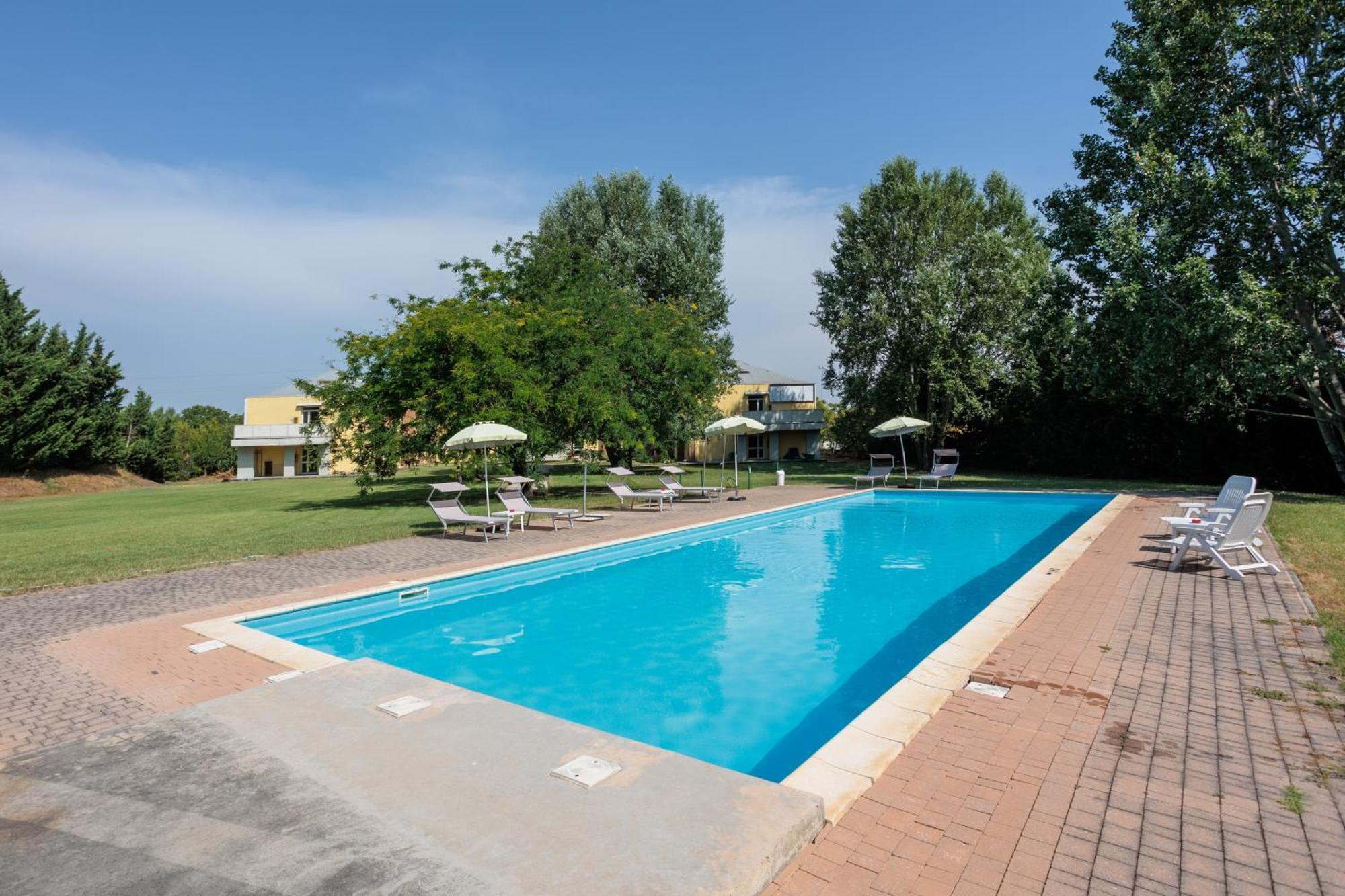 Eurhotel Fontevivo Zewnętrze zdjęcie